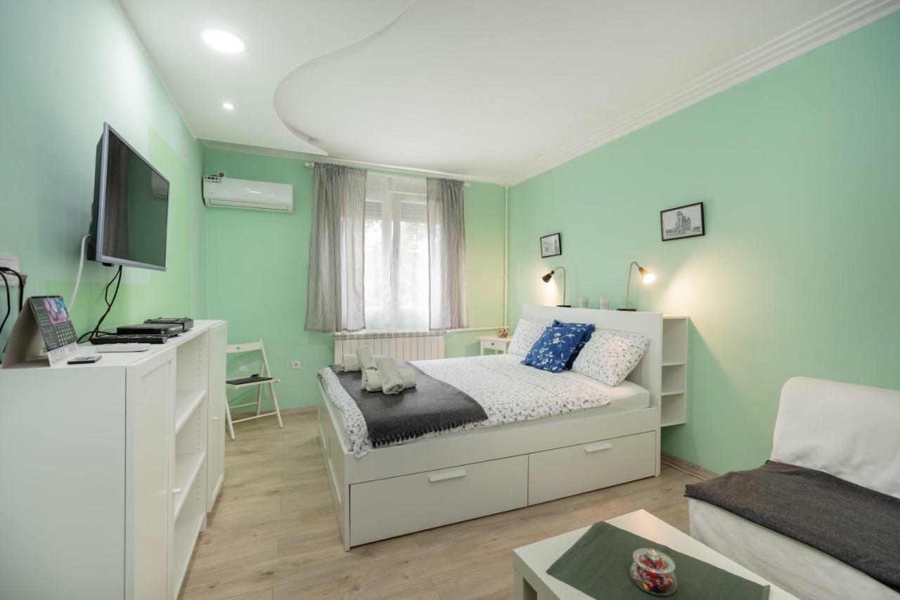 Apartman Gloria 2 Belgrado Exterior foto